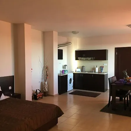 Advanced Apartments Salt Lake Beach Pomorie