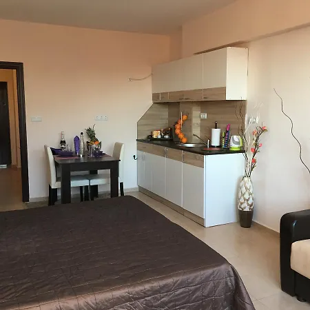 Aparthotel Advanced Apartments Salt Lake Beach 4*