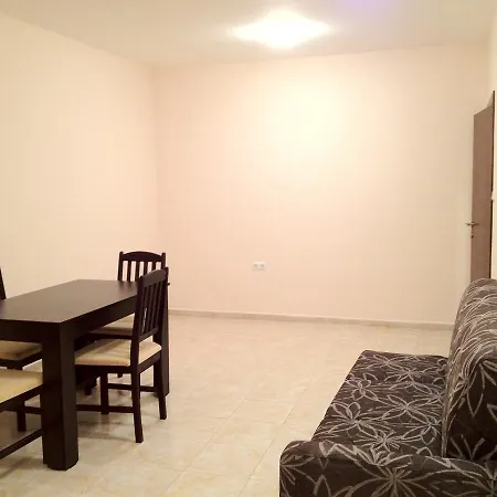 Advanced Apartments Salt Lake Beach 4* Pomorie