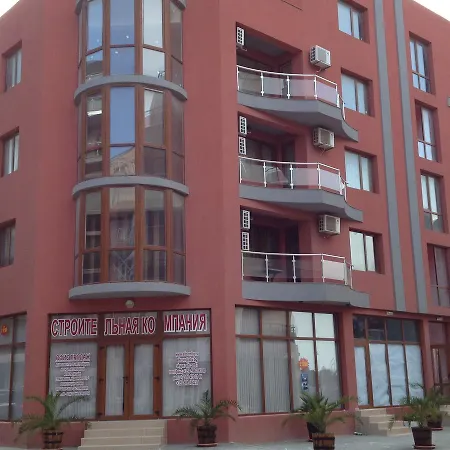 Aparthotel Advanced Apartments Salt Lake Beach 4*
