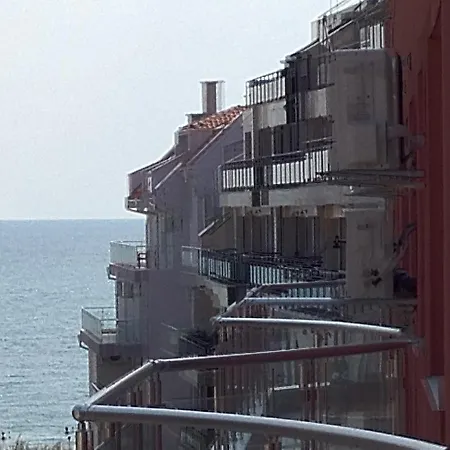 Advanced Apartments Salt Lake Beach 4* Pomorie